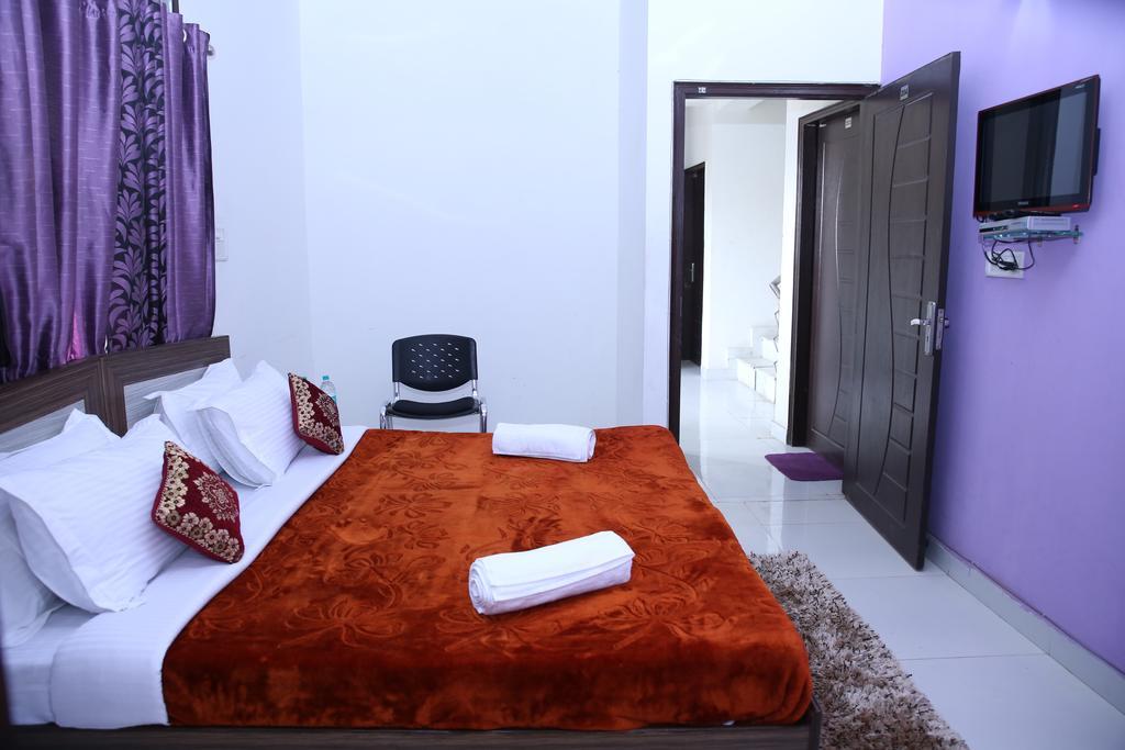 Hotel Airport Land Neu-Delhi Zimmer foto